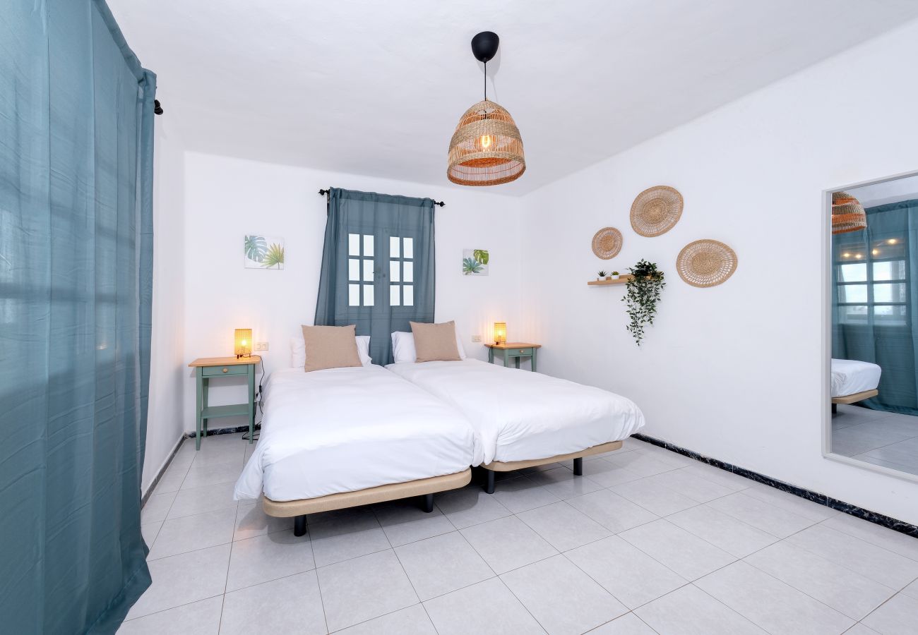 Casa en Puerto del Carmen - Casa Atassara - 500M de la Playa By LVH