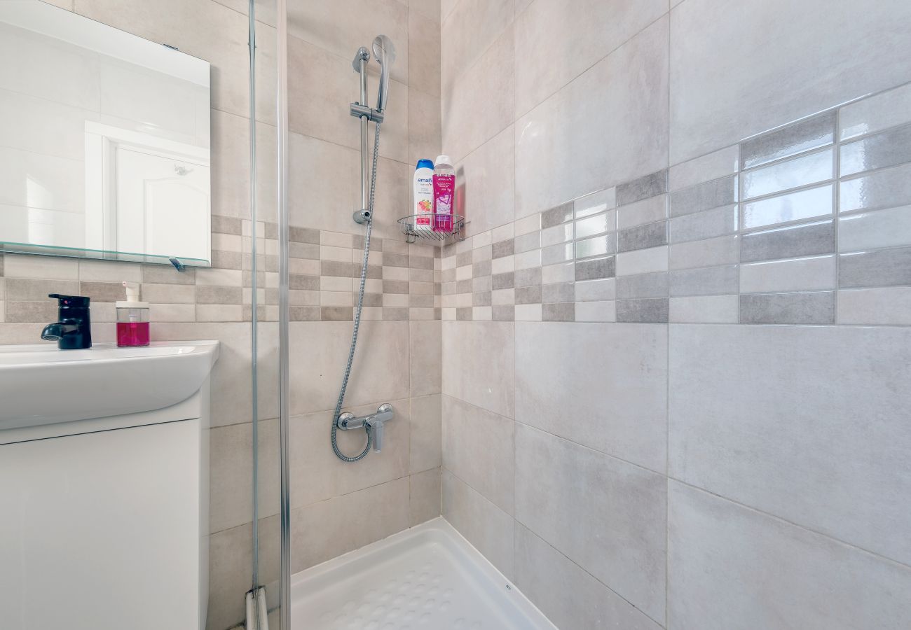 Apartamento en Puerto del Carmen - Suite Cozy - 400M de la playa By LVH