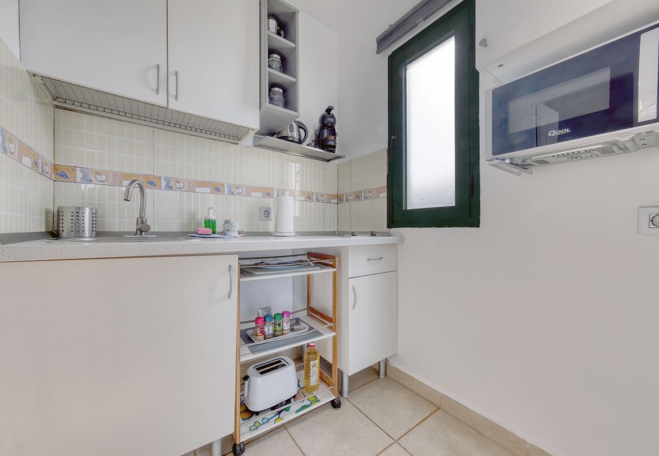Apartamento en Puerto del Carmen - Suite Cozy - 400M de la playa By LVH