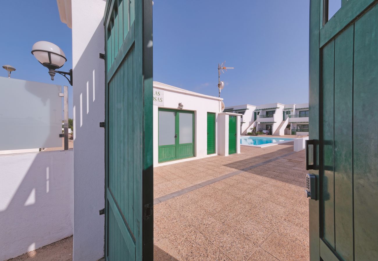 Apartamento en Puerto del Carmen - Suite Cozy - 400M de la playa By LVH