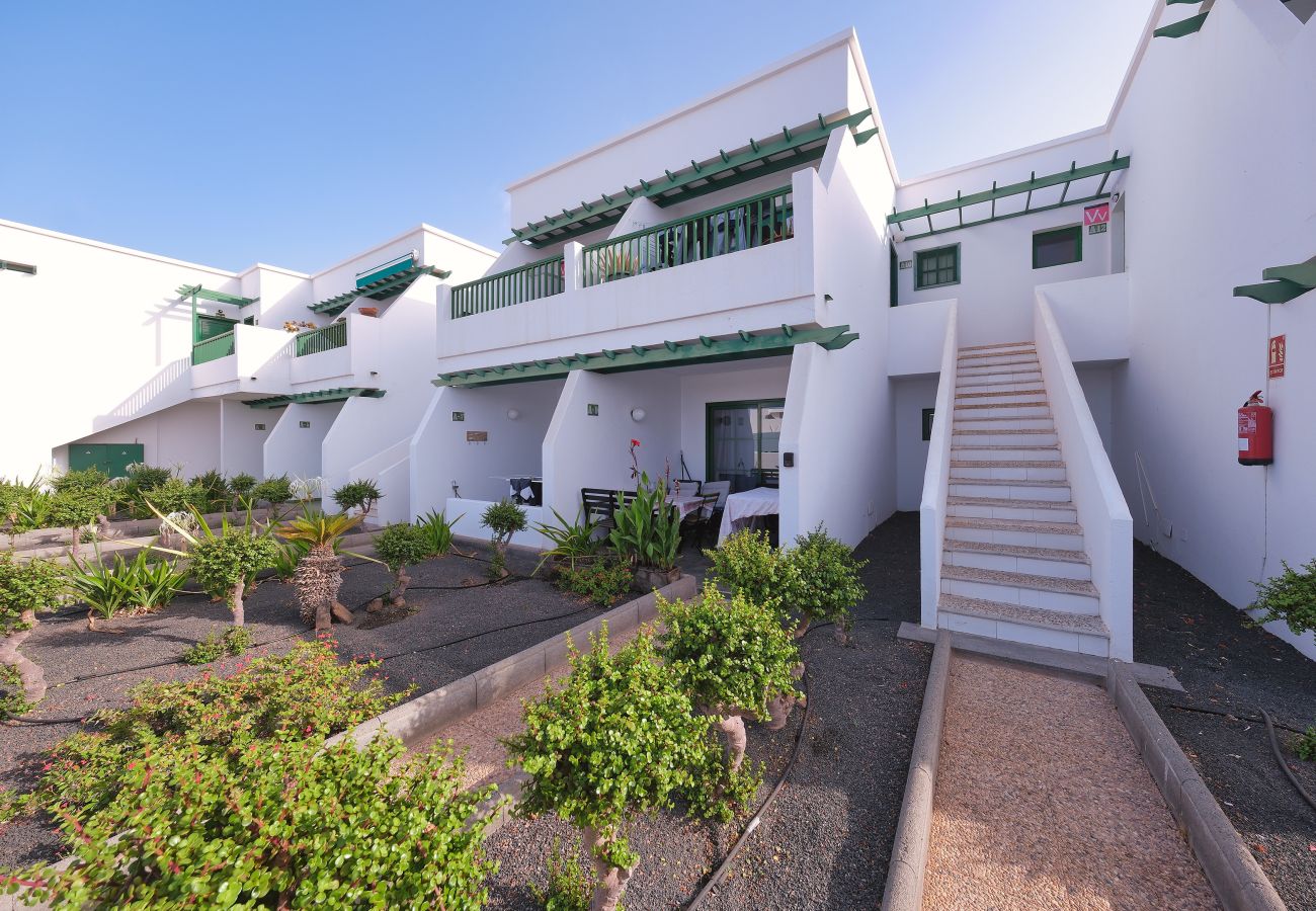 Apartamento en Puerto del Carmen - Suite Cozy - 400M de la playa By LVH