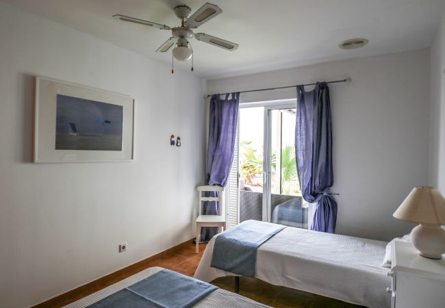 Villa en Playa Blanca - Relax and Sea Views Las Coloradas - Piscina privada con BBQ By Lanzarote Vacation Homes Villa en Playa Blanca - Relax and Sea Views Las Coloradas - Piscina privada con BBQ By Lanzarote Vacation Homes