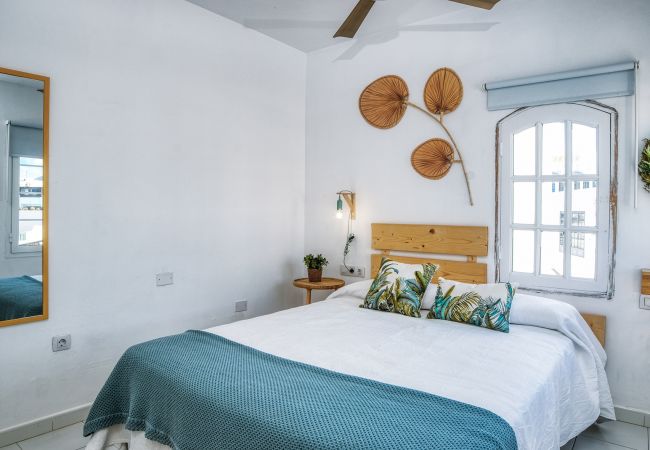 Apartamento en Puerto del Carmen - Chez Carmen - Coqueta y moderna casa con vistas al mar, piscina y WIFI con fibra Apartamento en Puerto del Carmen - Chez Carmen - Coqueta y moderna casa con vistas al mar, piscina y WIFI con fibra