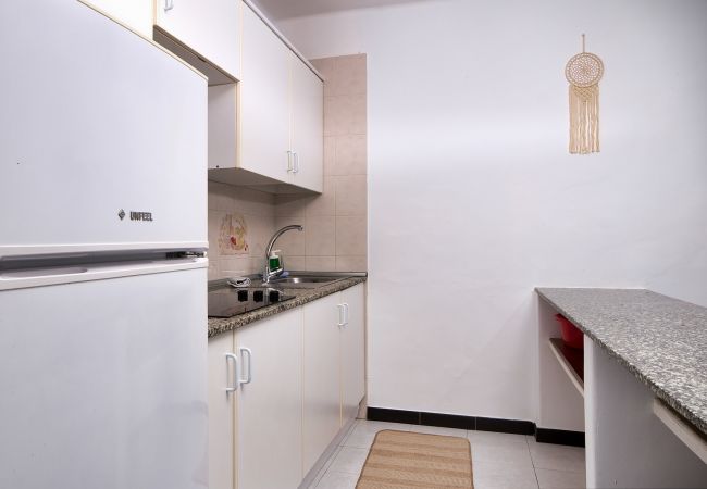 Casa en Puerto del Carmen - Suite Zefiro - 500m de la playa, terraza, WiFi rápido Casa en Puerto del Carmen - Suite Zefiro - 500m de la playa, terraza, WiFi rápido