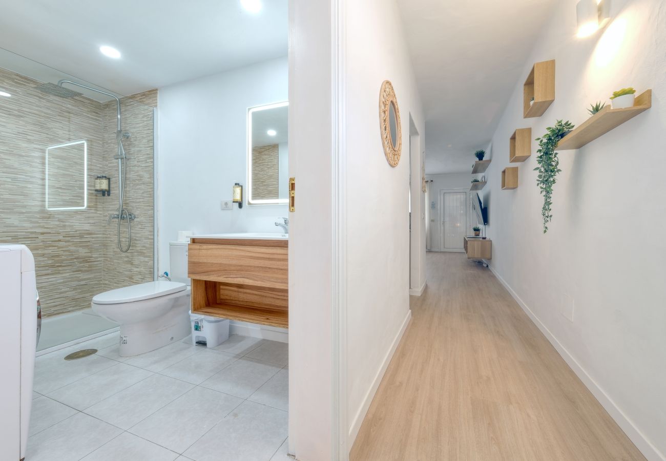 Casa en Puerto del Carmen - Suite Zefiro - 500M de la playa By LVH