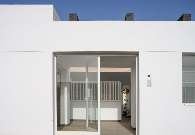 Casa en Playa Blanca - Pachamama House - Near the beach, Air-Con, Fast Wifi and SAT tv Casa en Playa Blanca - Pachamama House - Near the beach, Air-Con, Fast Wifi and SAT tv