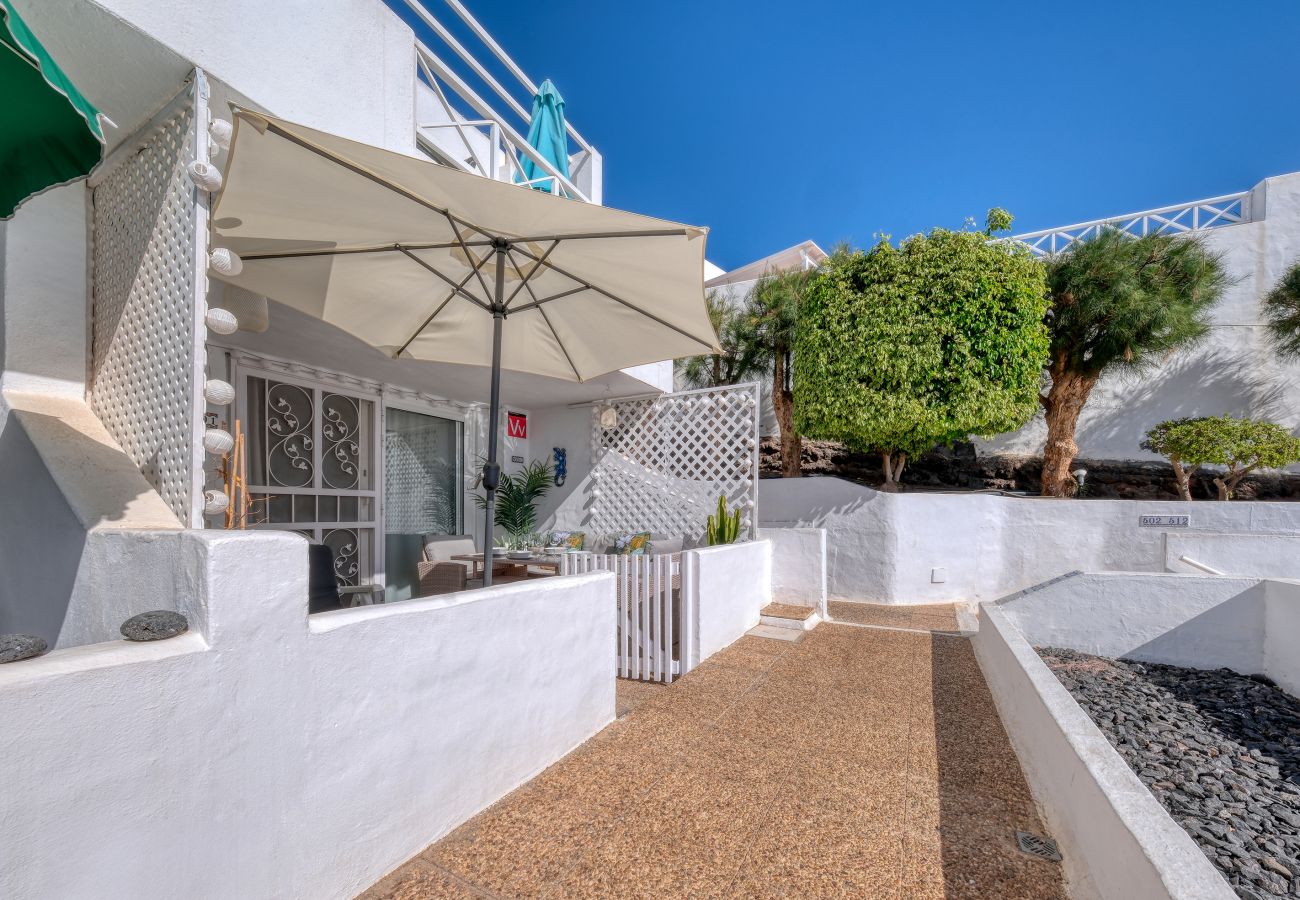 Estudio en Puerto del Carmen - Suite Infinity Ocean - Piscina y vista mar By LVH