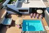Villa en Playa Blanca - Villa Aurelia - Piscina, Jacuzzi, BBQ y Ping-Pong By LVH