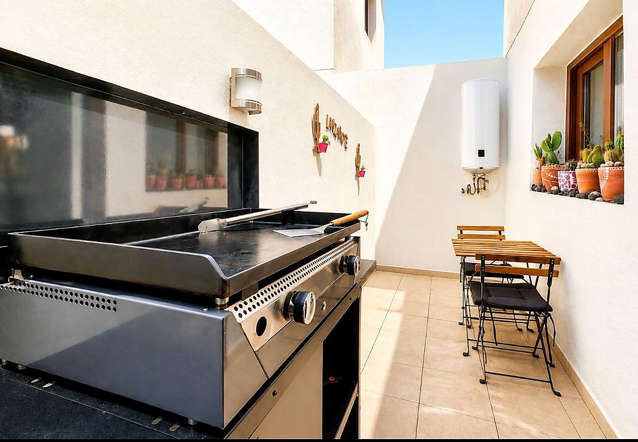 Casa en Puerto Calero - Casa Bleu - Duplex - Piscina y BBQ By LVH
