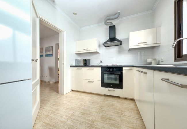 Villa en Playa Blanca - Villa Picasso - Piscina Privada, BBQ y Air-Con By Lanzarote Vacation Homes Villa en Playa Blanca - Villa Picasso - Piscina Privada, BBQ y Air-Con By Lanzarote Vacation Homes