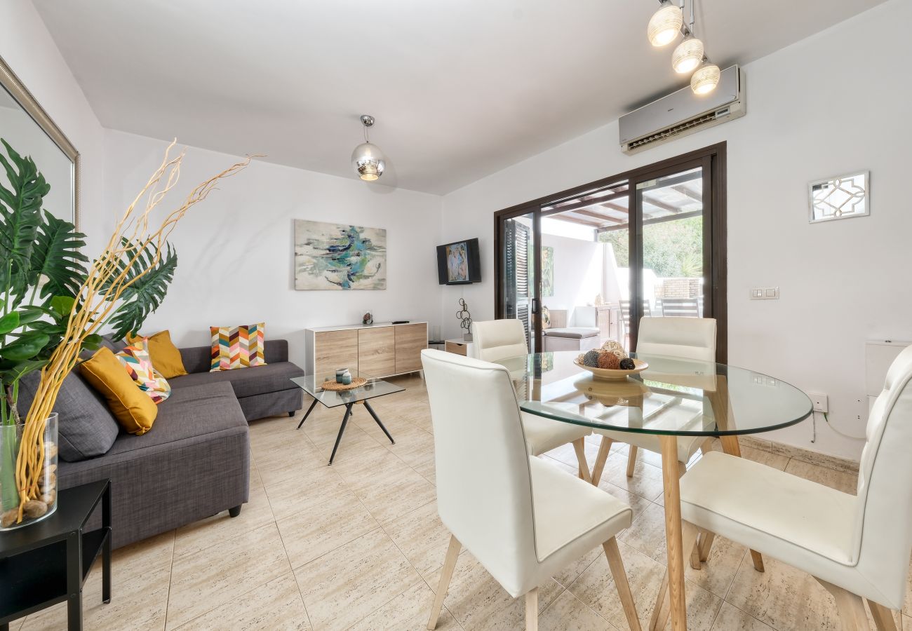 Villa en Playa Blanca - Villa Picasso - Piscina Privada, BBQ y Air-Con By Lanzarote Vacation Homes Villa en Playa Blanca - Villa Picasso - Piscina Privada, BBQ y Air-Con By Lanzarote Vacation Homes