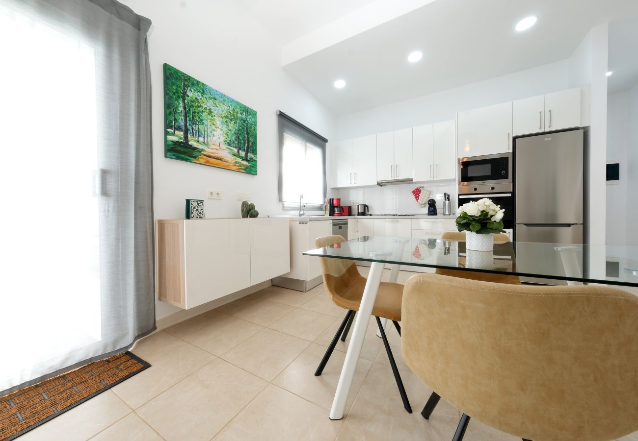 Casa en Playa Blanca - Villa Cassia - Piscina, Futbolín, BBQ y AACC By LVH