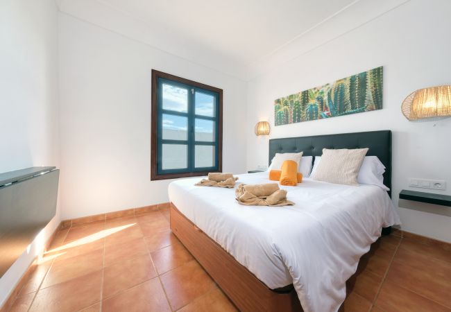 Casa en Playa Blanca - Villa Arena Blanca con Piscina Privada y BBQ By Lanzarote Vacation Homes Casa en Playa Blanca - Villa Arena Blanca con Piscina Privada y BBQ By Lanzarote Vacation Homes