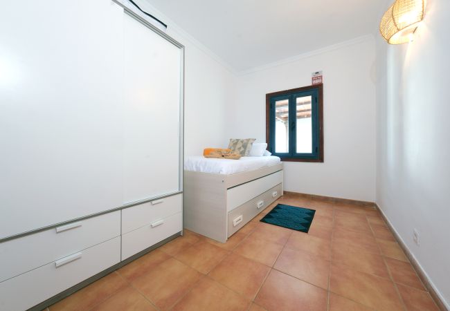 Casa en Playa Blanca - Villa Arena Blanca con Piscina Privada y BBQ By Lanzarote Vacation Homes Casa en Playa Blanca - Villa Arena Blanca con Piscina Privada y BBQ By Lanzarote Vacation Homes