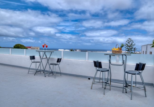 Alquiler por habitaciones en Tinajo - Casa NoPasaNada, estudio La Graciosa Sea View Alquiler por habitaciones en Tinajo - Casa NoPasaNada, estudio La Graciosa Sea View