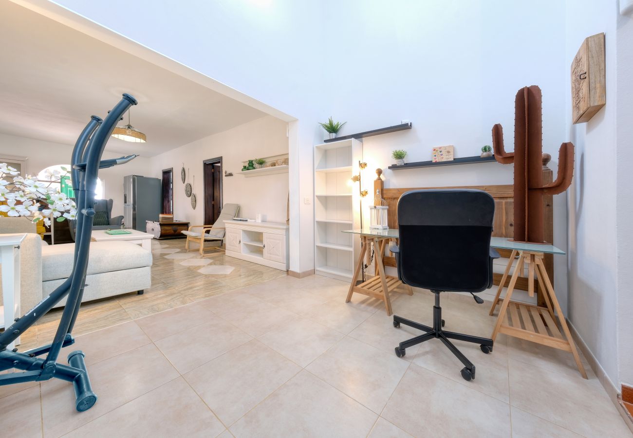 Alquiler por habitaciones en Tinajo - Casa NoPasaNada, estudio La Graciosa Sea View