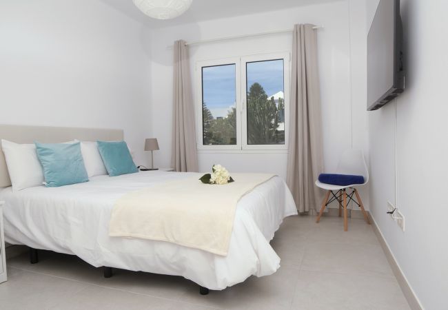 Apartamento en Costa Teguise - Ocean View con terraza vista mar y piscina comunitaria Apartamento en Costa Teguise - Ocean View con terraza vista mar y piscina comunitaria