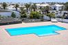 Apartamento en Costa Teguise - Ocean View con terraza vista mar y piscina comunitaria Apartamento en Costa Teguise - Ocean View con terraza vista mar y piscina comunitaria