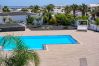 Apartamento en Costa Teguise - Ocean View con terraza vista mar y piscina comunitaria Apartamento en Costa Teguise - Ocean View con terraza vista mar y piscina comunitaria