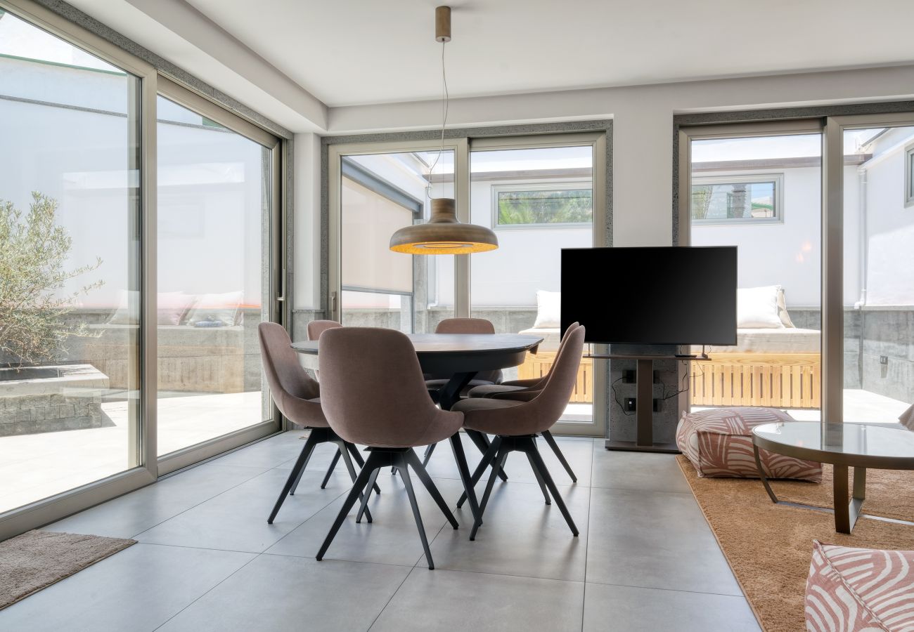 Casa en Costa Teguise - Casita Max - Lujo cerca de la playa By LVH