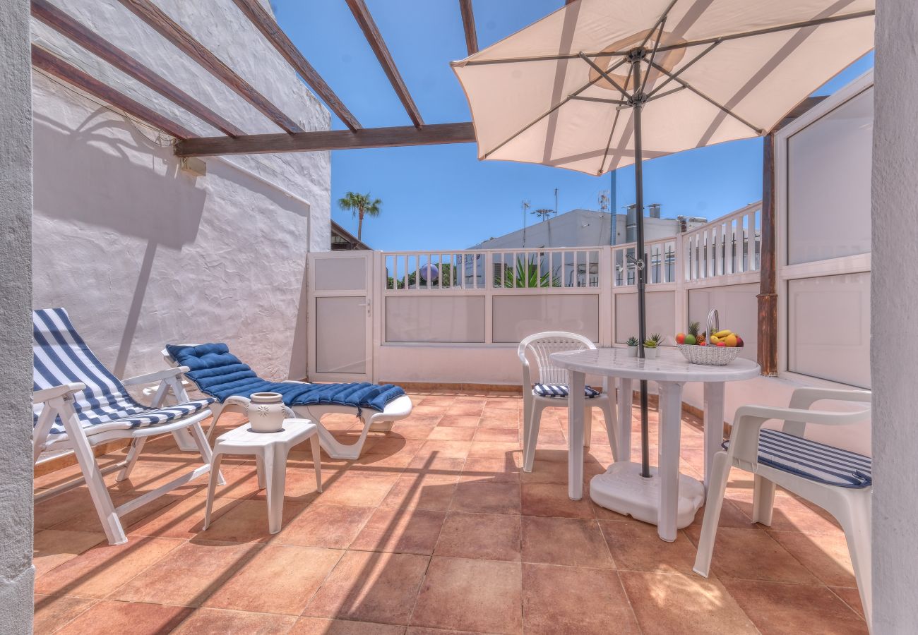 Apartamento en Puerto del Carmen - Sun&Sea - A 30 m de la playa By LVH