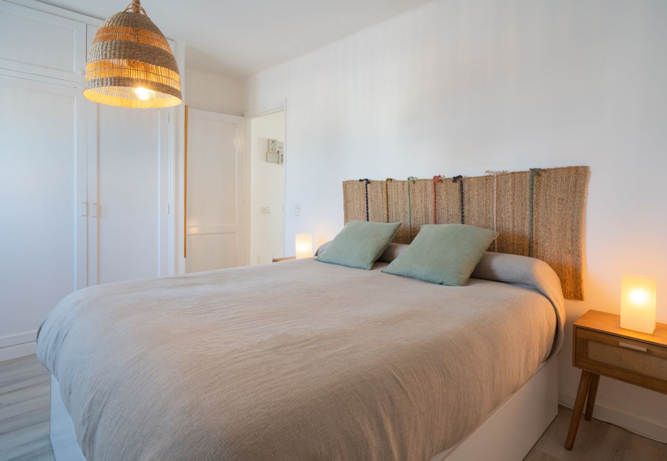 Casa en Costa Teguise - Balcon del mar-Piscina, Canchas de tennis , acceso al mar 