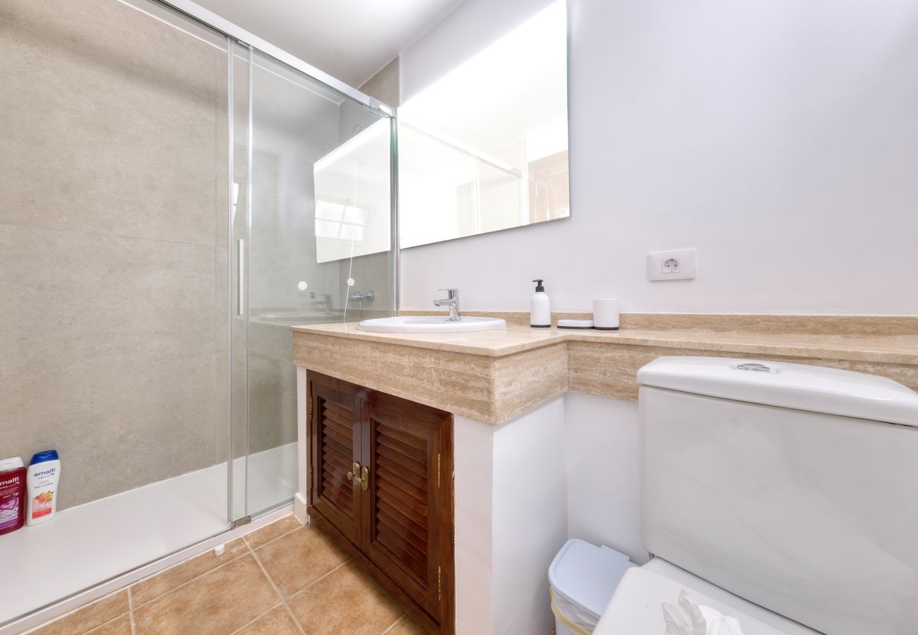 Casa en Arrieta  - El Charcón B - 10 m de la playa By LVH