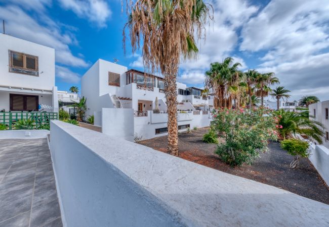 Casa en Puerto del Carmen - Casa Ondina- Piscina y Vista Mar Casa en Puerto del Carmen - Casa Ondina- Piscina y Vista Mar