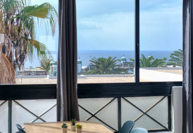 Casa en Puerto del Carmen - Casa Ondina- Piscina y Vista Mar Casa en Puerto del Carmen - Casa Ondina- Piscina y Vista Mar