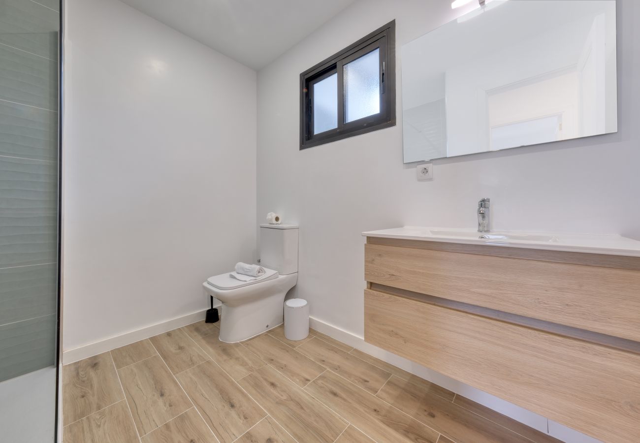 Casa en Puerto del Carmen - Casa Ondina- Piscina y Vista Mar Casa en Puerto del Carmen - Casa Ondina- Piscina y Vista Mar