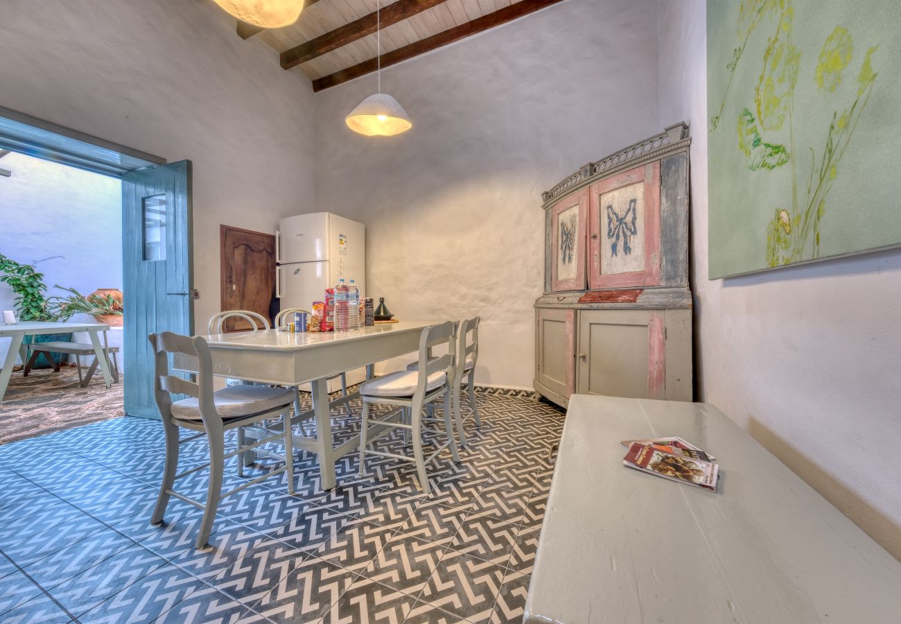 Casa en Haría - Casa Amaris - Casa Canaria Premiada By LVH