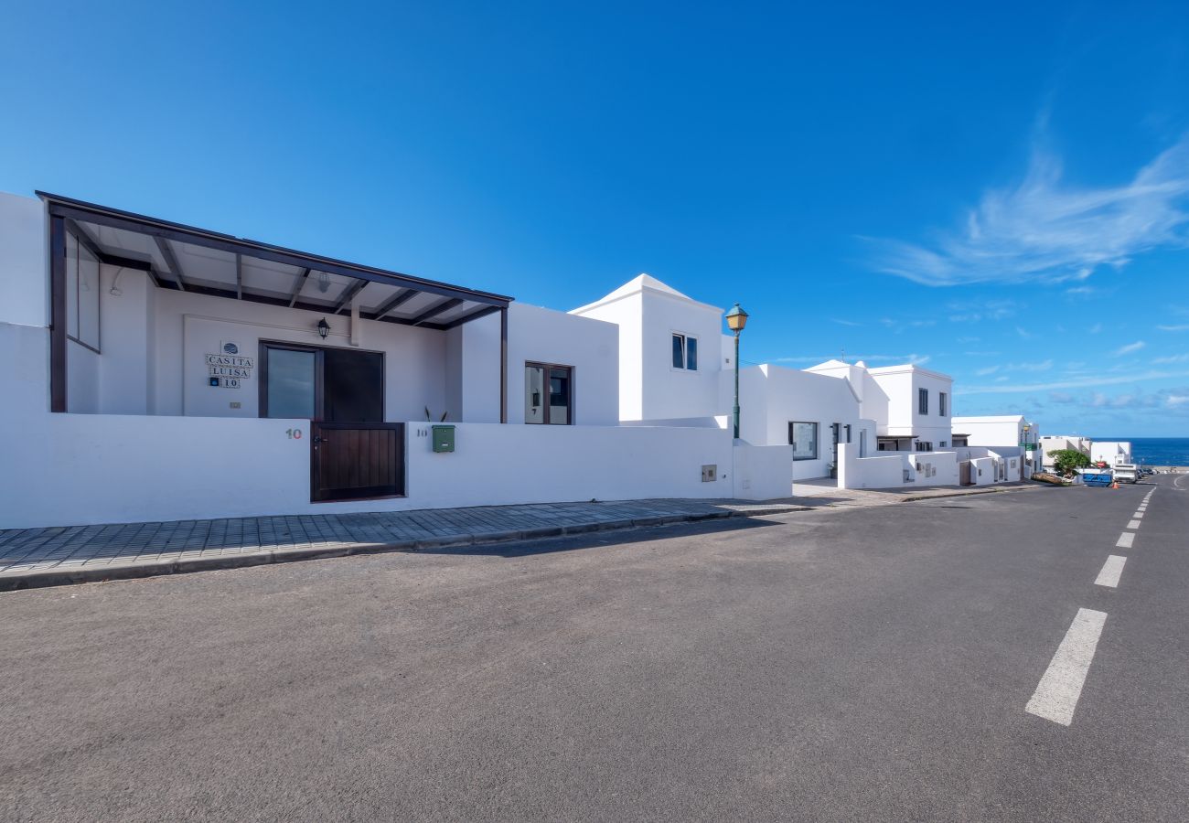 Casa en La Santa - Casita Luisa - Ping pong-300M de la playa By LVH