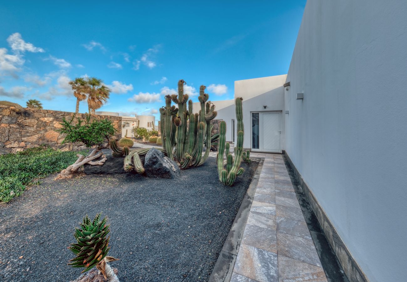 Casa en Charco del Palo - Casa Edén - Villa de Lujo By LVH