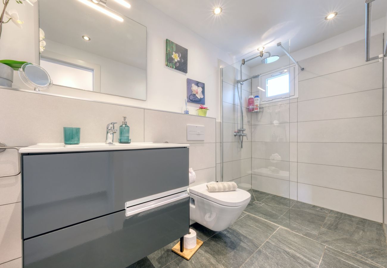 Apartamento en Puerto del Carmen - Carpe Diem - Piscina Comunitaria By LVH