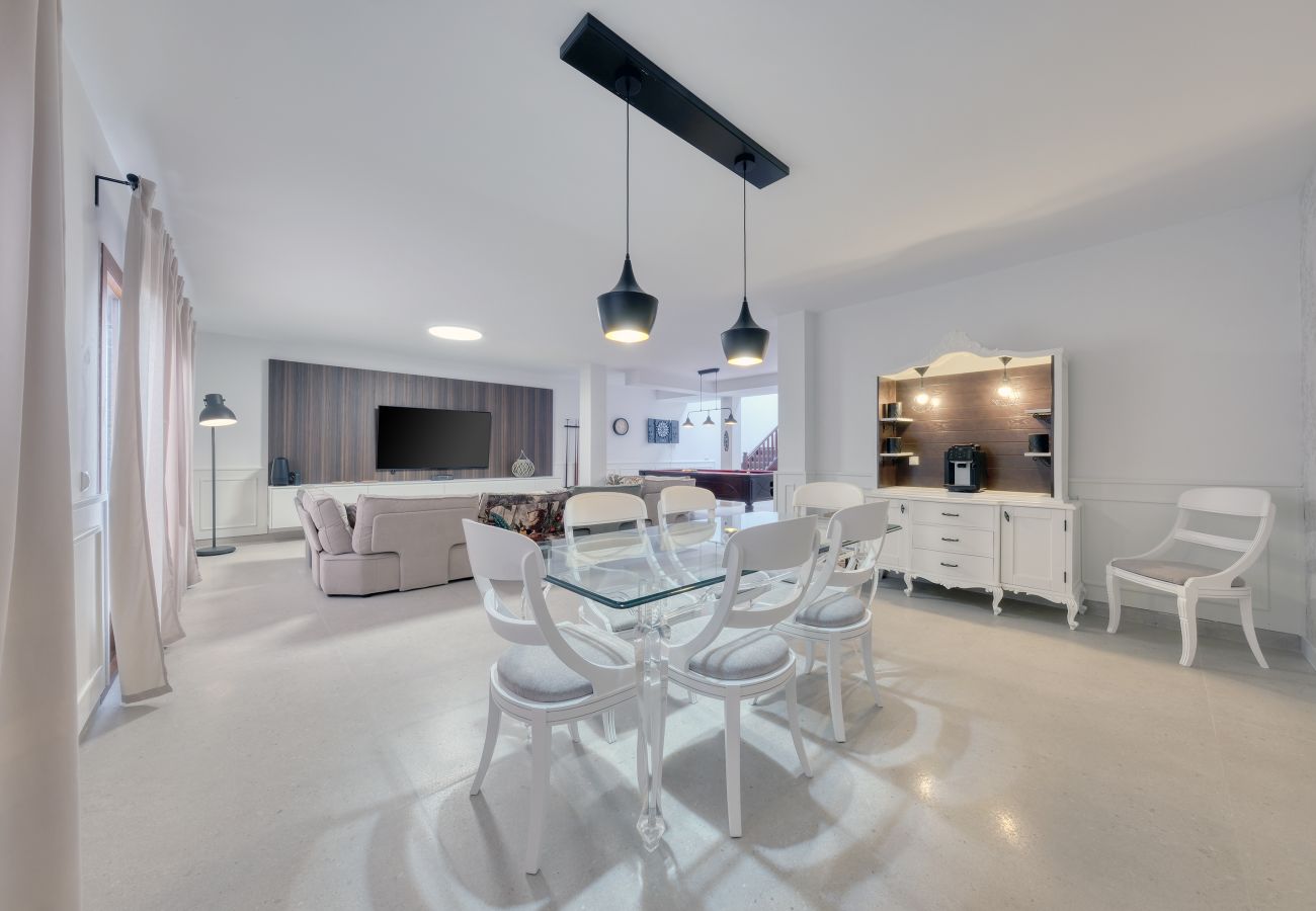Casa en Playa Blanca - Villa Los Yeyos • Vista Mar • Pool • BBQ • Billar
