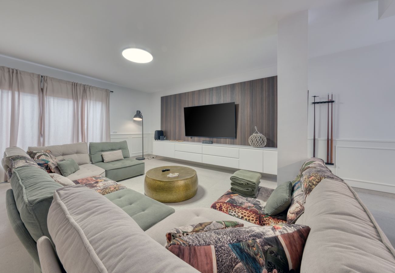 Casa en Playa Blanca - Villa Los Yeyos • Vista Mar • Pool • BBQ • Billar
