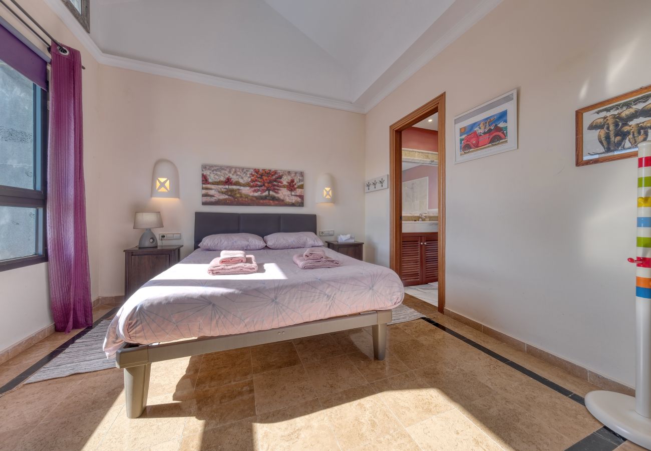 Casa en Playa Blanca - Villa Montaña Roja