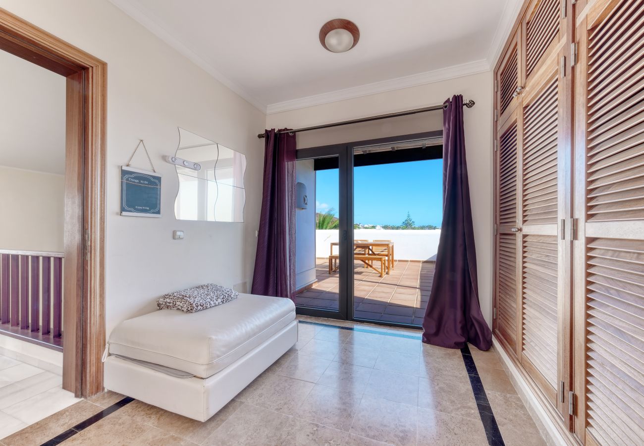 Casa en Playa Blanca - Villa Montaña Roja