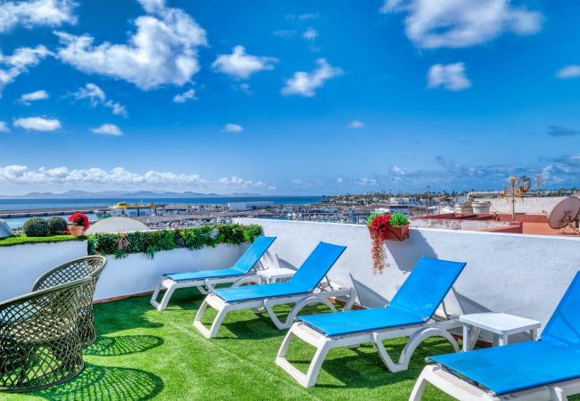 Apartamento en Playa Blanca - Casa Bonica • Ocean Views • Beach 2 min • LVH