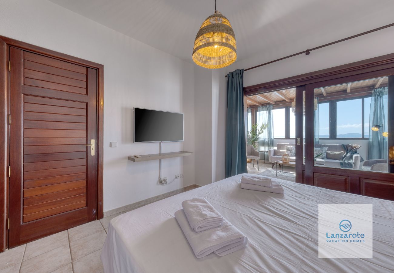 Apartamento en Playa Blanca - Casa Bonica • Ocean Views • Beach 2 min • LVH