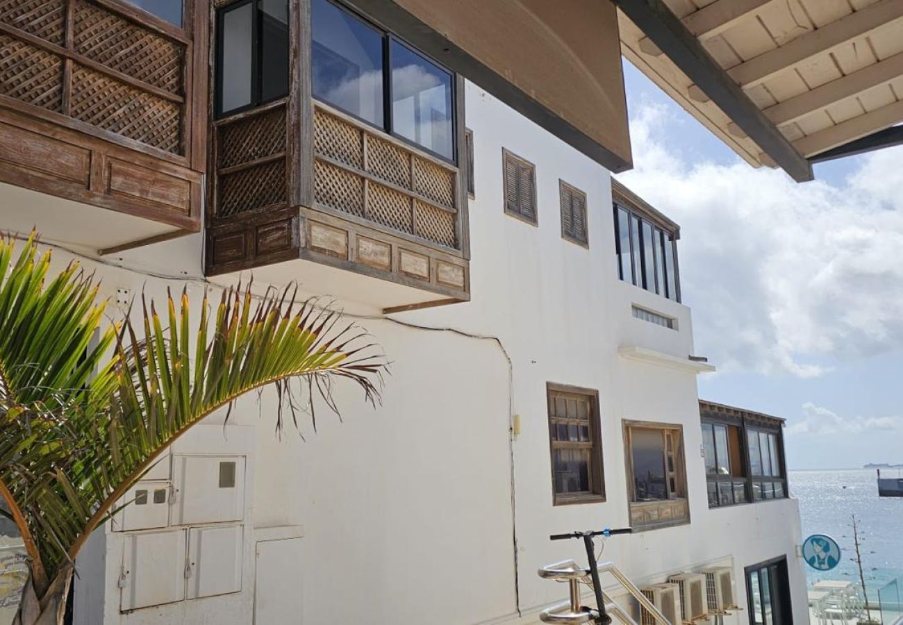 Apartamento en Playa Blanca - Casa Bonica • Ocean Views • Beach 2 min • LVH
