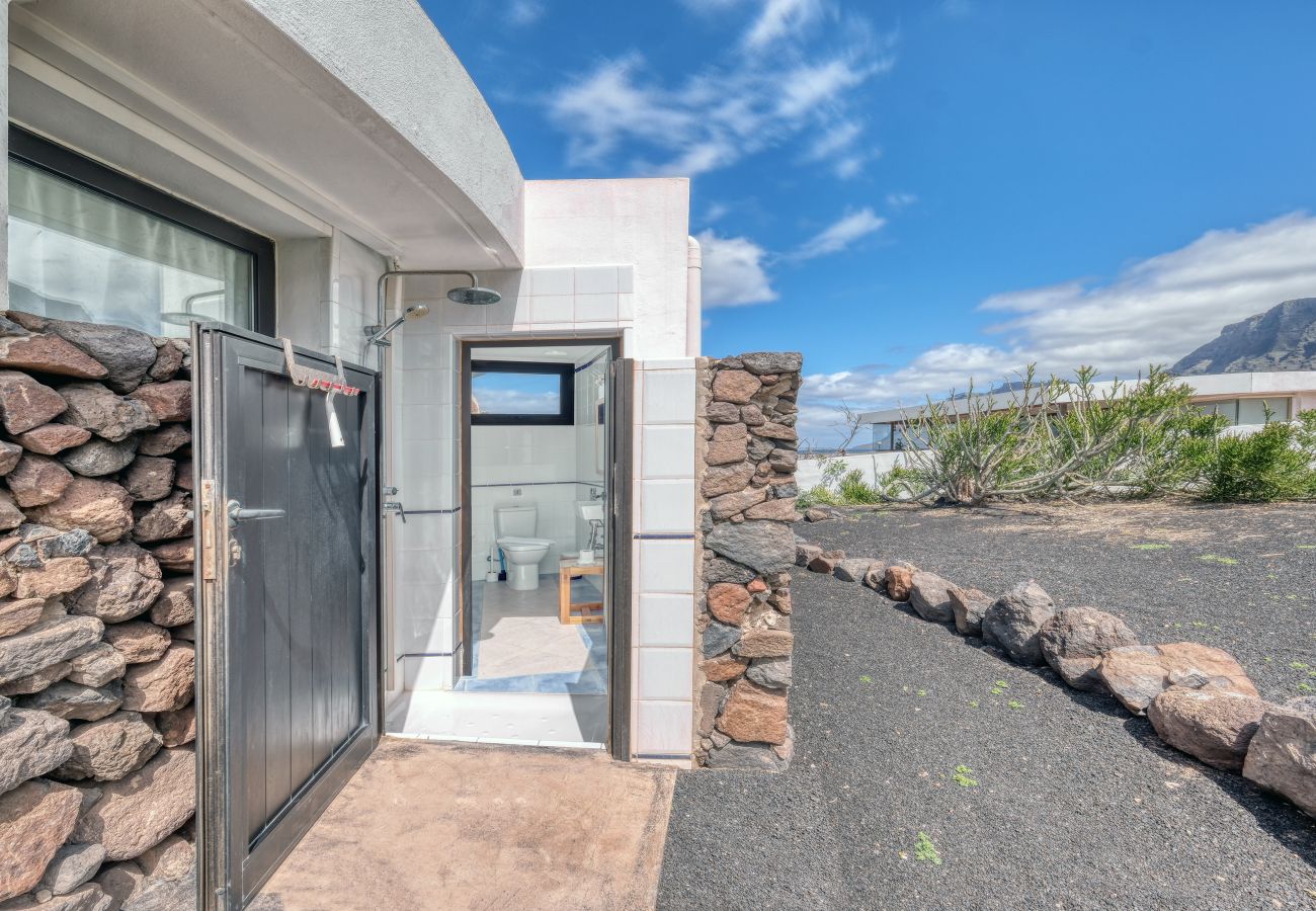 Apartamento en  Famara - Canary Soul 90 • Ocean views • Playa a 2 min • LVH