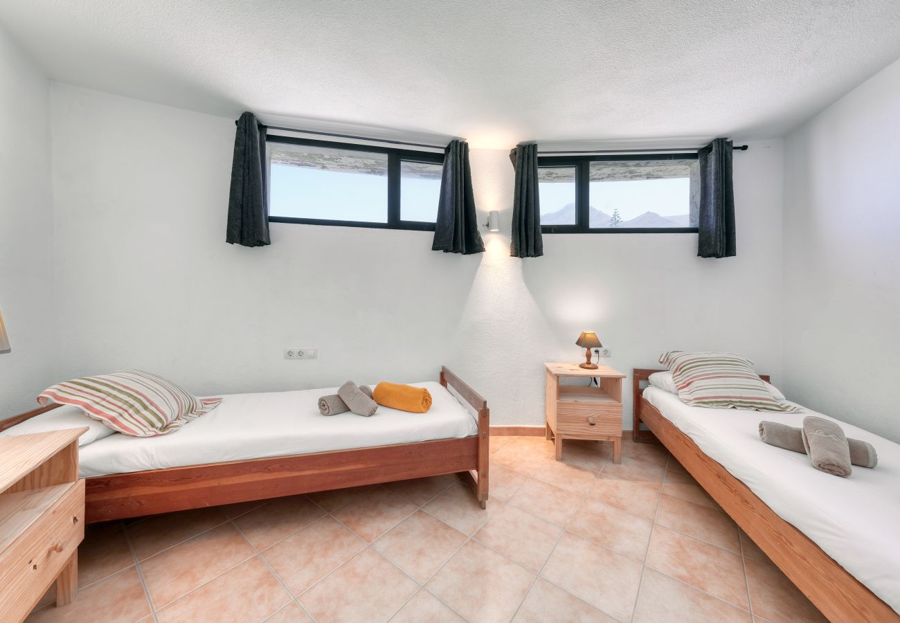 Casa en  Famara - Bungalow Famara 38- Olas del Risco