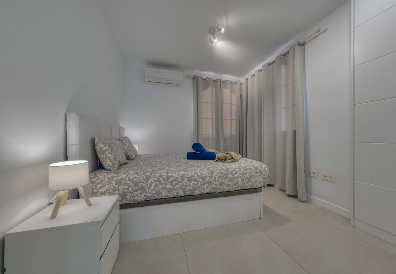 Casa en Playa Blanca - Casa Malvasía • Pool • 900M de la playa • LVH