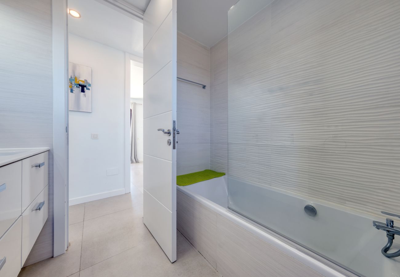 Casa en Playa Blanca - Casa Malvasía • Pool • 900M de la playa • LVH