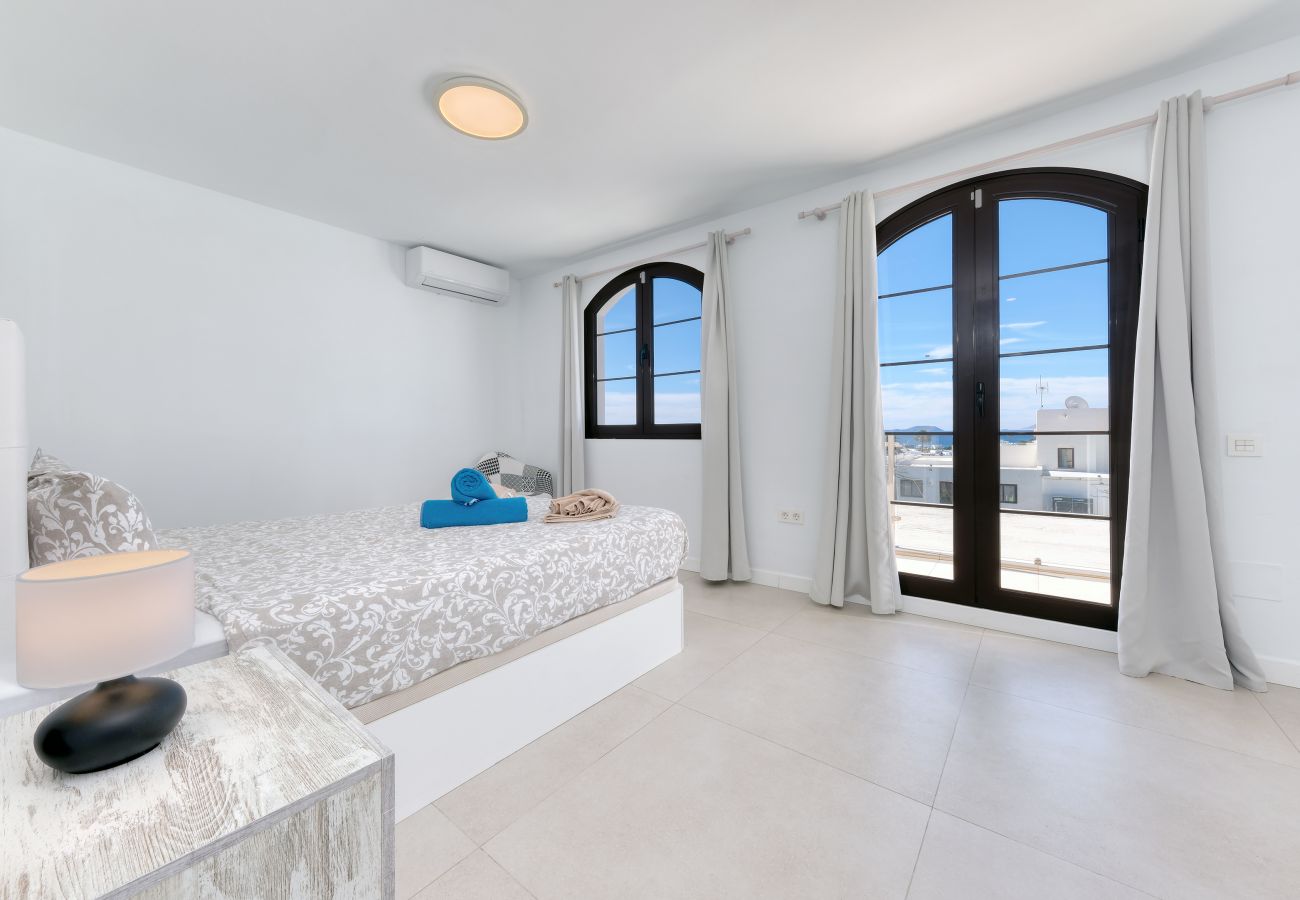 Casa en Playa Blanca - Casa Malvasía • Pool • 900M de la playa • LVH