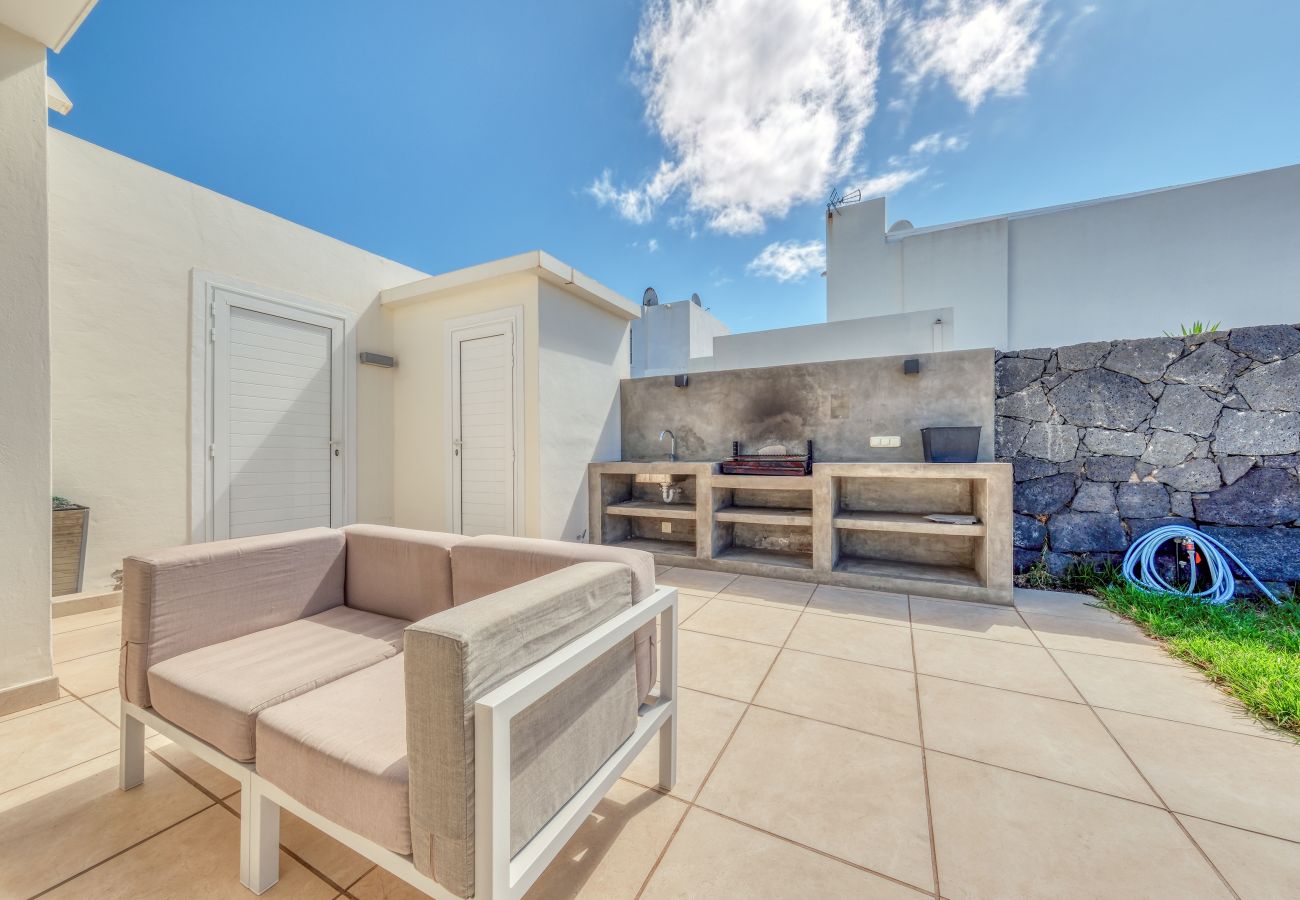 Casa en Playa Blanca - Casa Malvasía • Pool • 900M de la playa • LVH