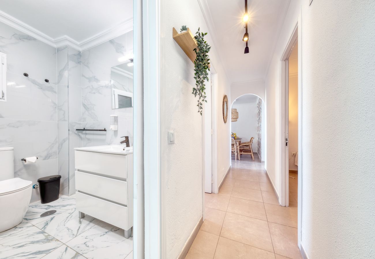 Apartamento en San Bartolomé de Tirajana - Sunny Vacations Gran Canaria • Cerca de la playa