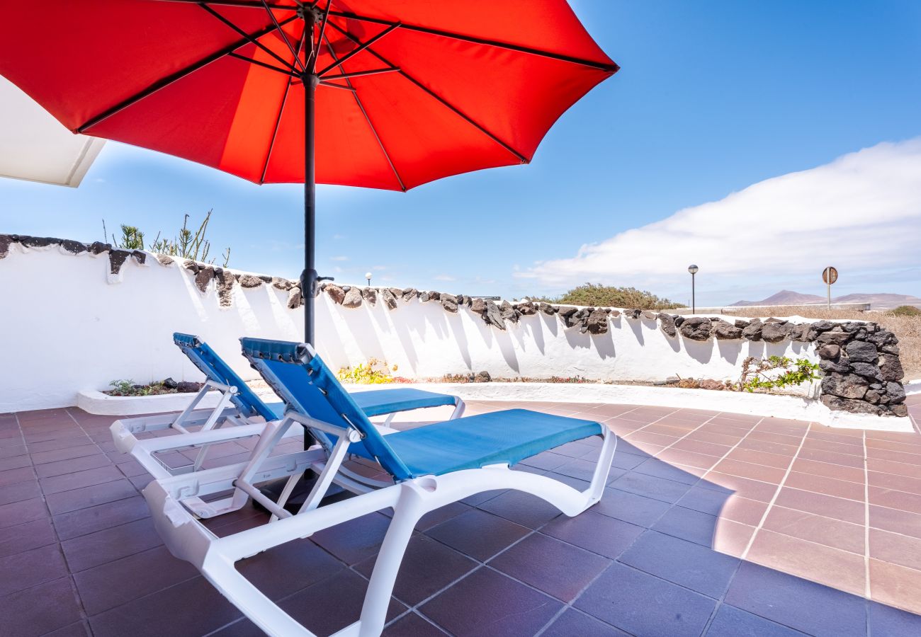 Casa en  Famara - Quicksand • Ocean views • Beach 1 min • LVH