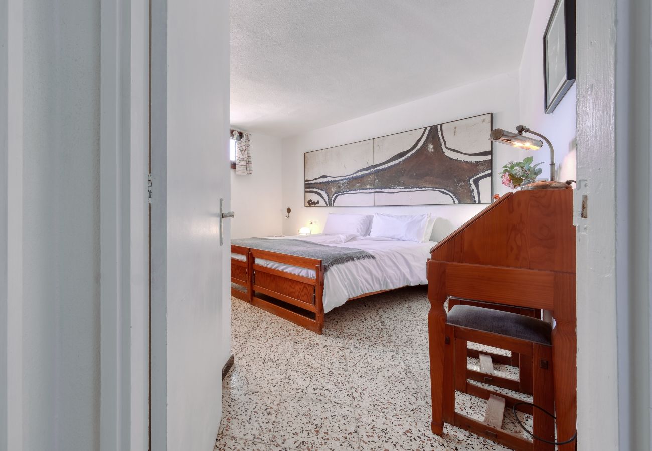 Casa en  Famara - First Line of the Sea • Vista Mar • Playa 1 min